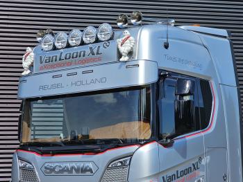 Scania R590 V8 6X4 / 2 TANKS / NL TRUCK! 80T